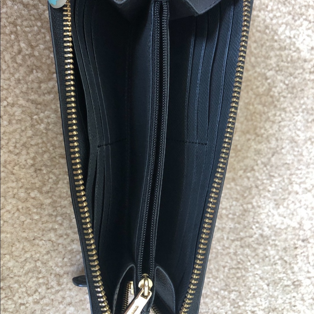 Authentic Coach Wallet - Picture 2 of 2